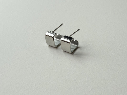 【P002】square pierce -gold/silver-