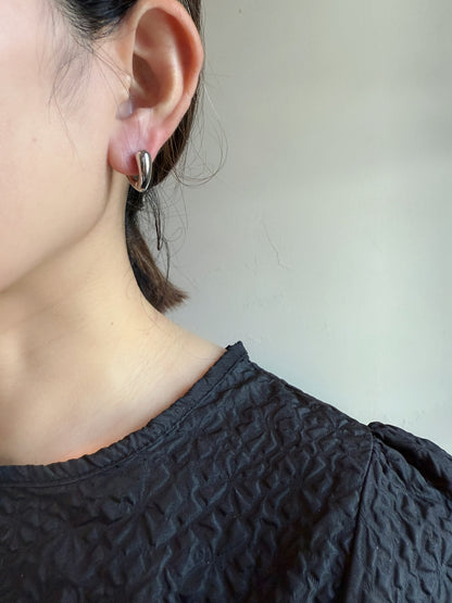 【P001】volume pierce